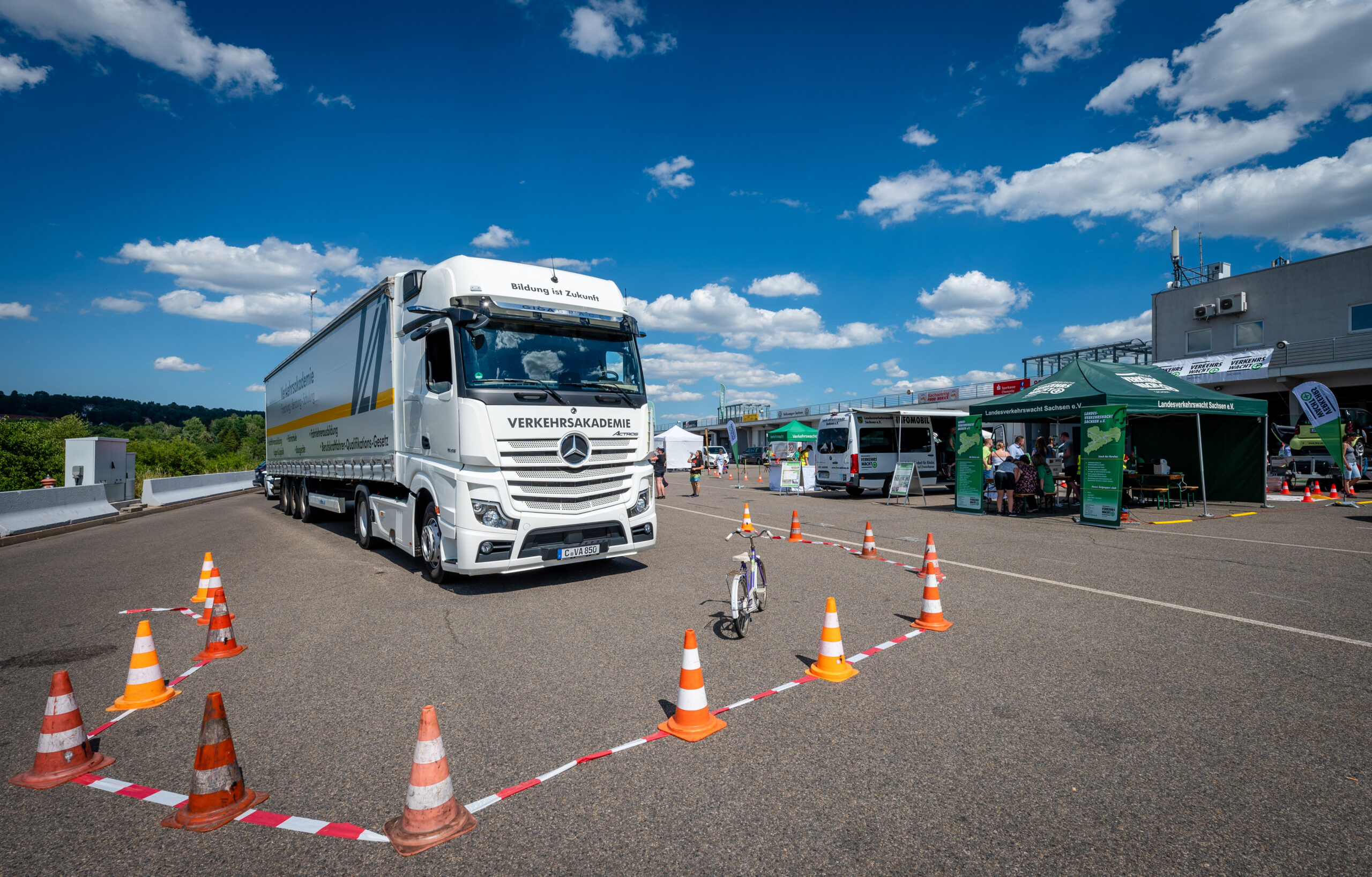 Verkehrssicherheit in Sachsen: Kabinett beschließt neues Sicherheitsprogramm